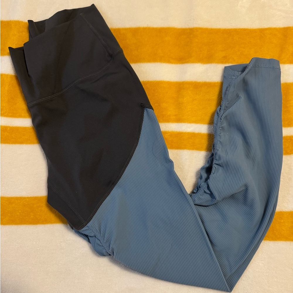 Zyia Navy Blue and Light Blue Leggings